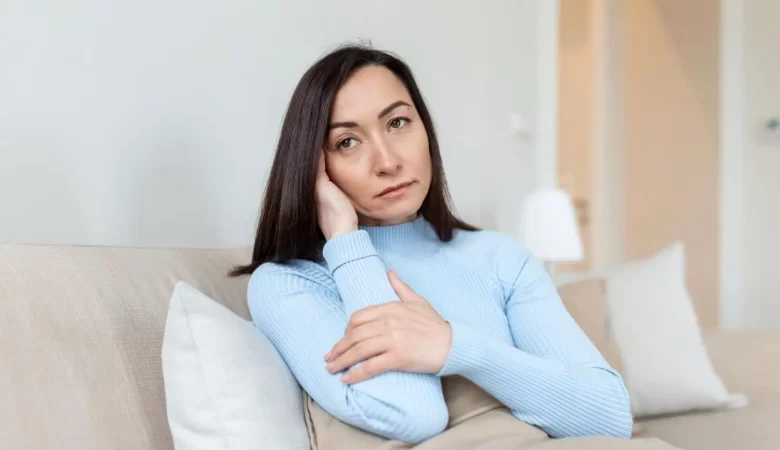 wanita yang mengalami perimenopause